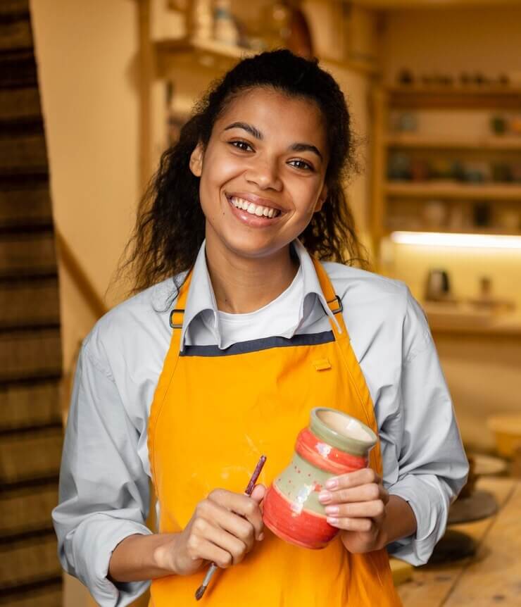 Small business owner joining Mocket Partners platform to grow her business
